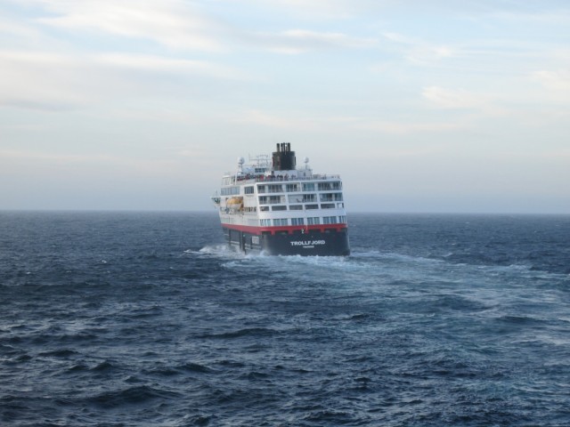 Hurtigruten_2015-06-23_22-20